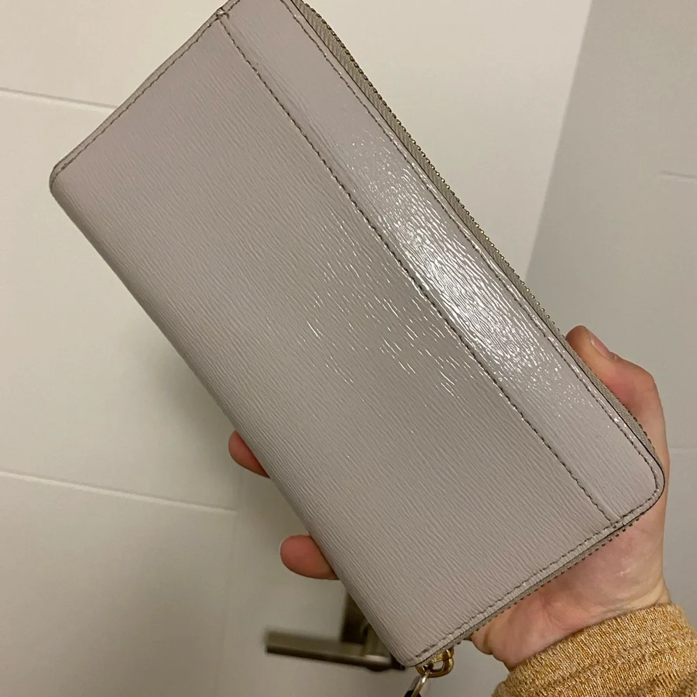 Wallet - Picture 2 of 2